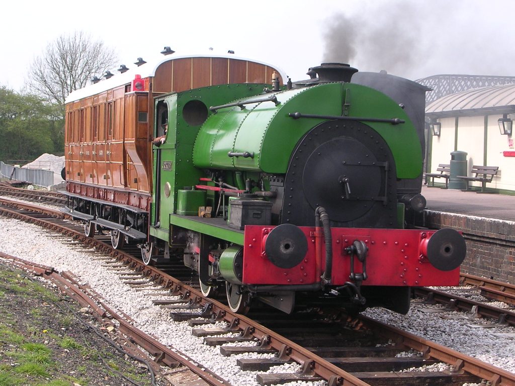 2105 in Down Yard with GNR Brake 3rd No. 1470 in 2005