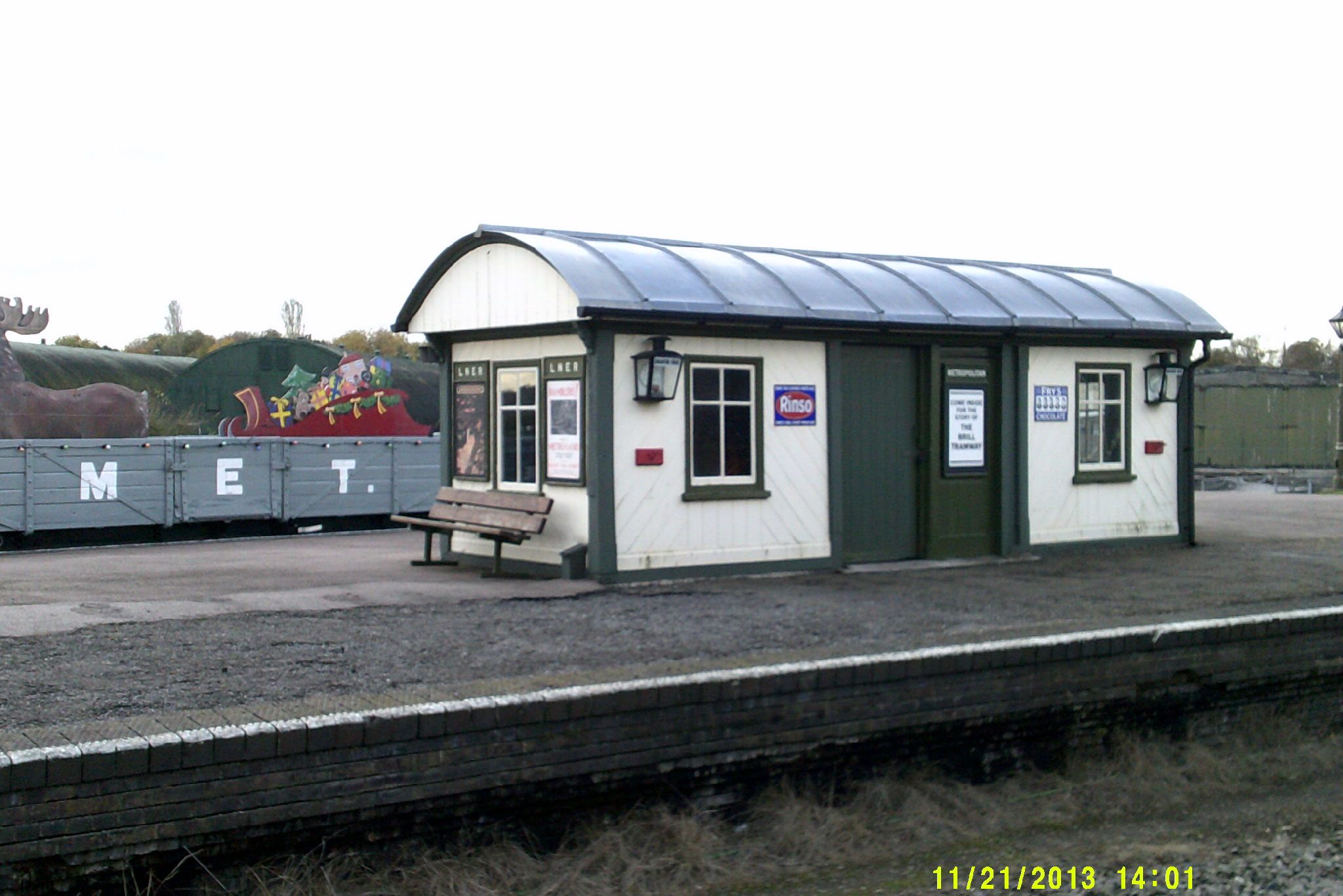 Brill Hut (Platform 2)