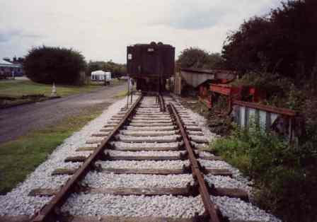 A slight gauge problem behind 25NCs tender!