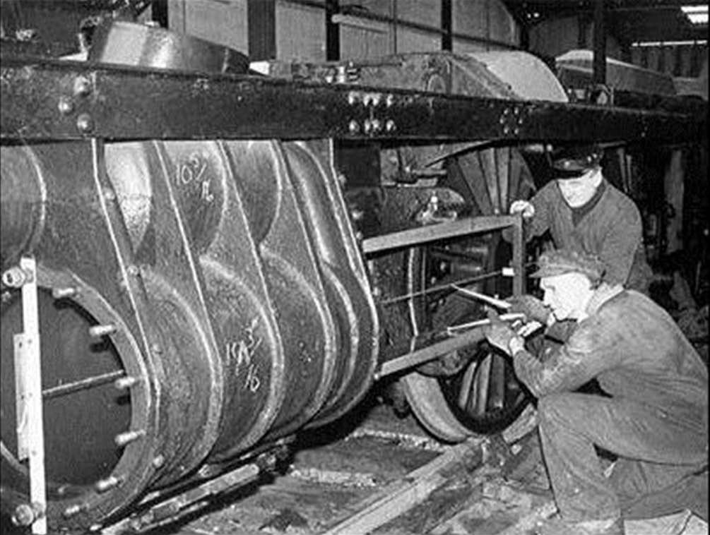 Wightwick Hall's piston and slide alignment by Alan Vessey and John Wood