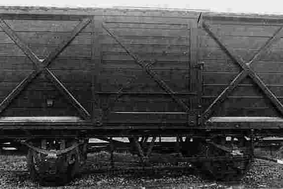 LSWR Goods Van (AD 47253)
