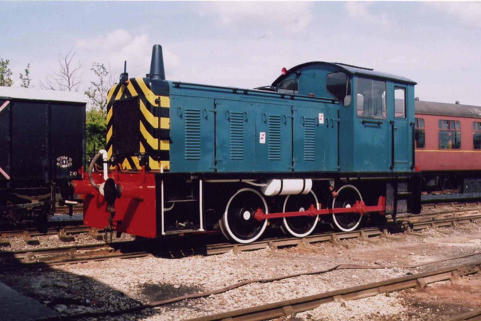 D2298 in British Railways livery - 2003