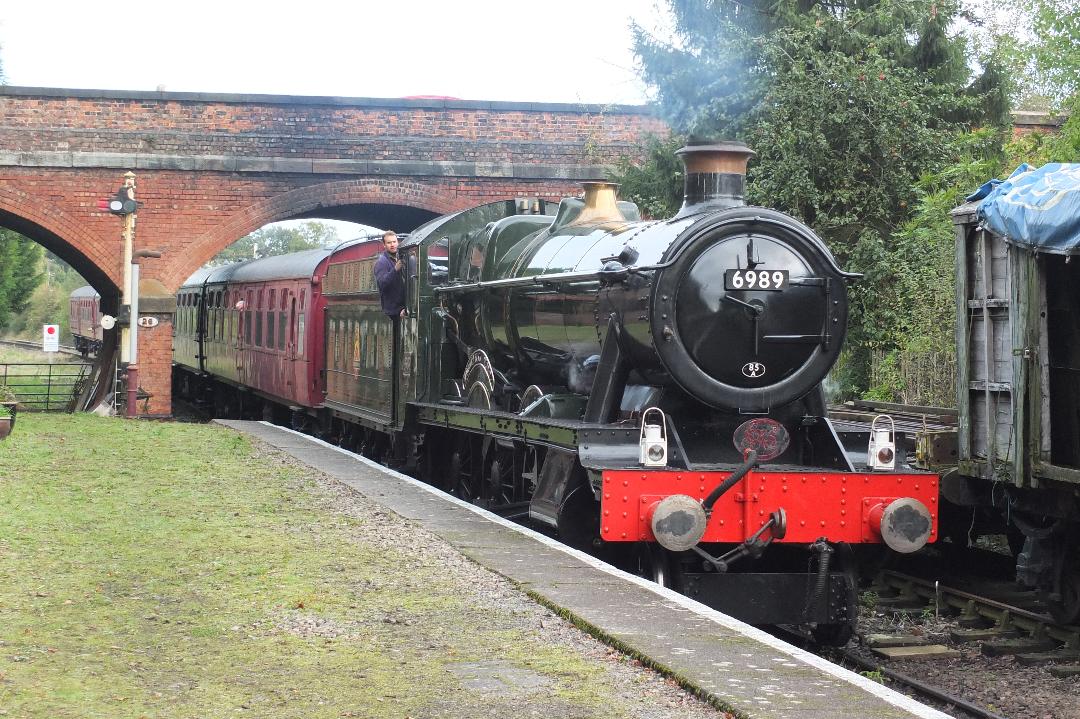 Wightwick Hall passing through Market Bosworth on the Battlefield Line