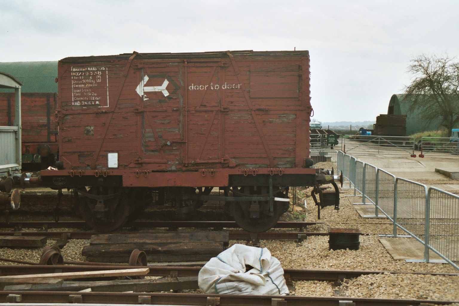 Container BD7553B