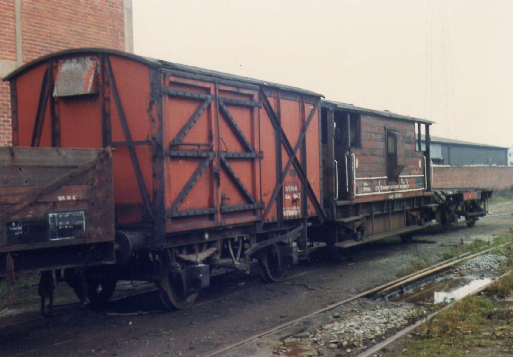 DB778992 at scrapyard awaiting movement to Quainton