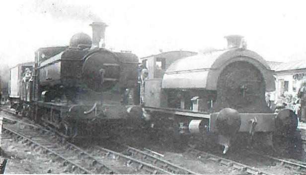 0-6-0 pannier tank No. 7715 and 0-4-0 saddle tank No. 3