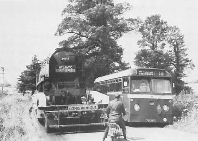 qn_30_06.jpg (52,623 bytes)