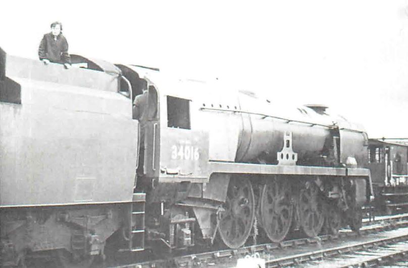 qn_31_01.jpg (48,256 bytes)