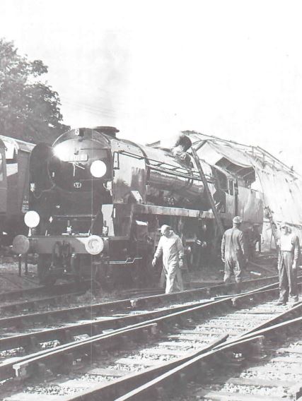 qn/_39_17.jpg (41,820 bytes)