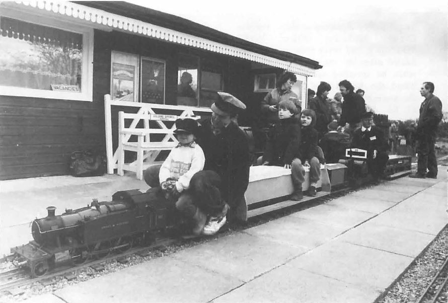 qn_63_12.jpg (77,762 bytes)