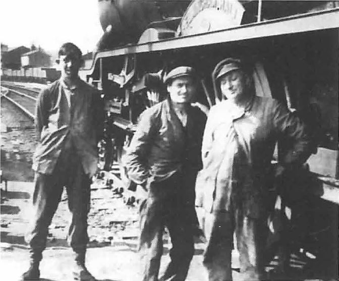 qn_63_17.jpg (62,158 bytes)