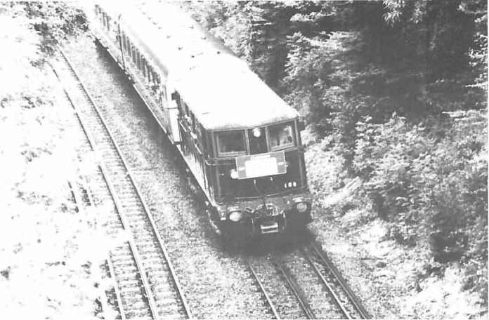 qn_66_06.jpg (73,032 bytes)