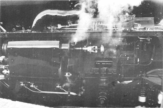 qn_66_08.jpg (32,467 bytes)