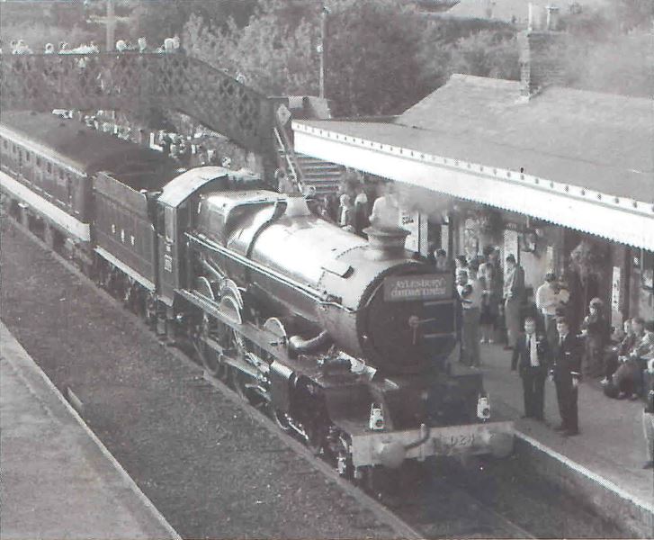 qn_72_16.jpg (74,587 bytes)