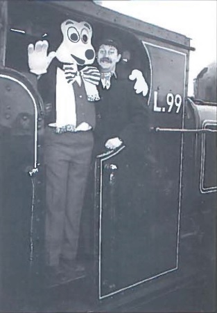 Any guesses why Eddy Ives appears to be startled? All answers/captions to the editor!