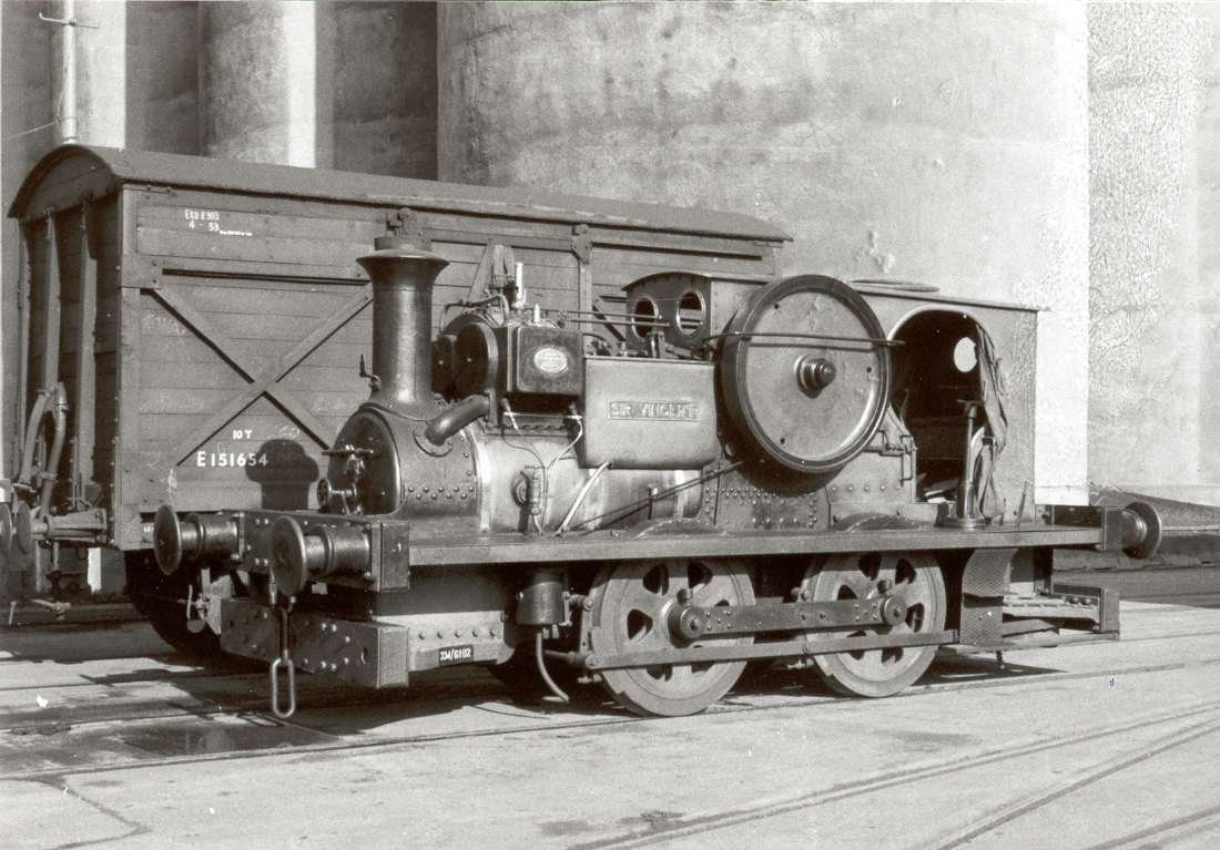 SirVincent3_L.jpg (103,429 bytes)
