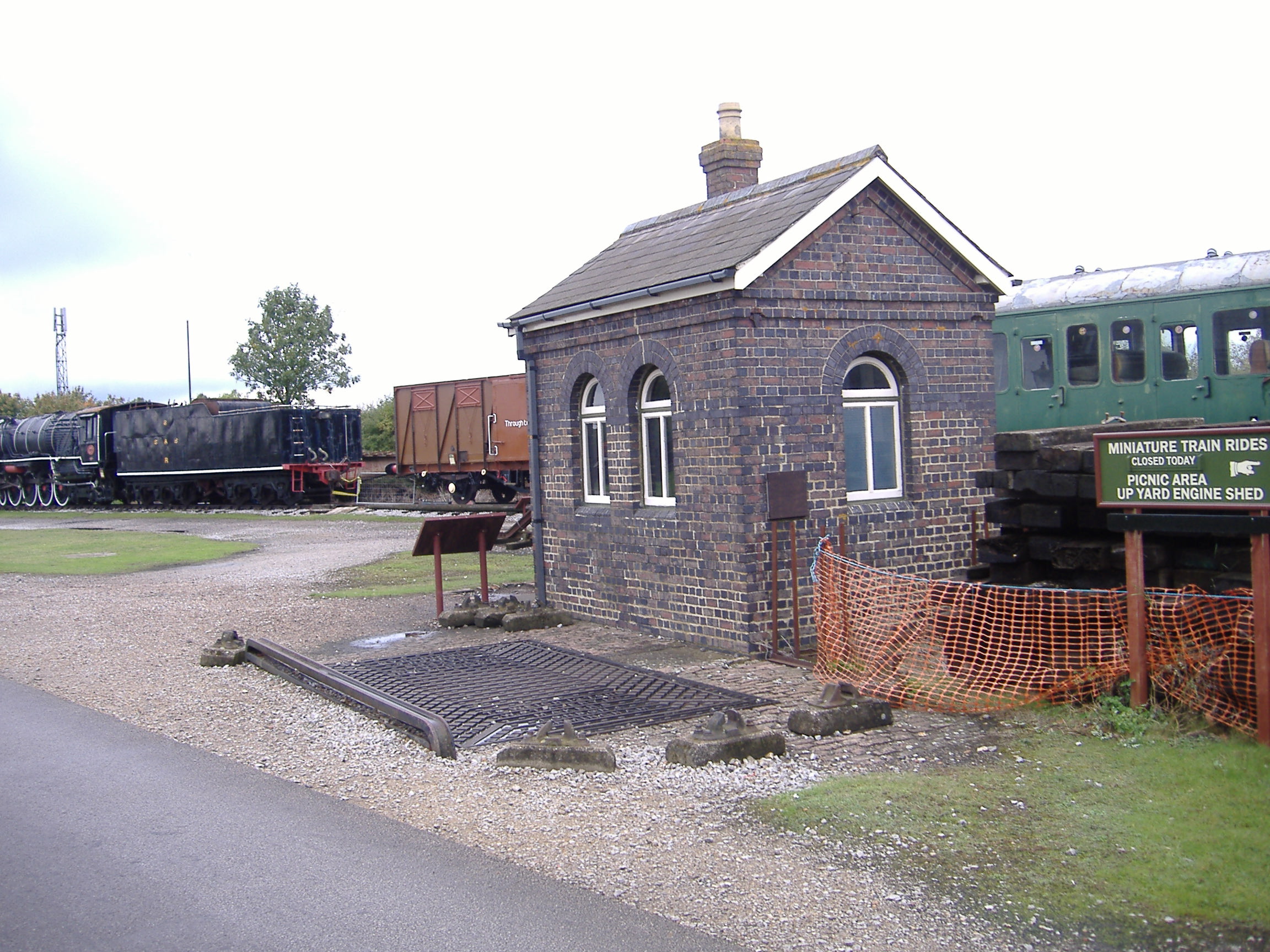 Weighbridge01.jpg  (800,789 bytes)