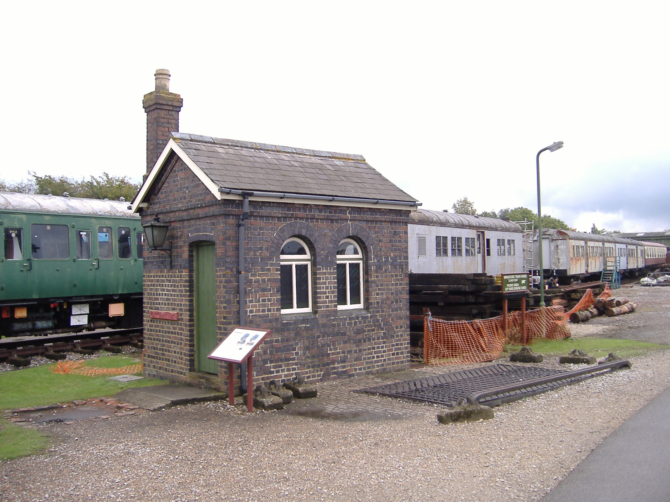Weighbridge02.jpg  (680,935 bytes)