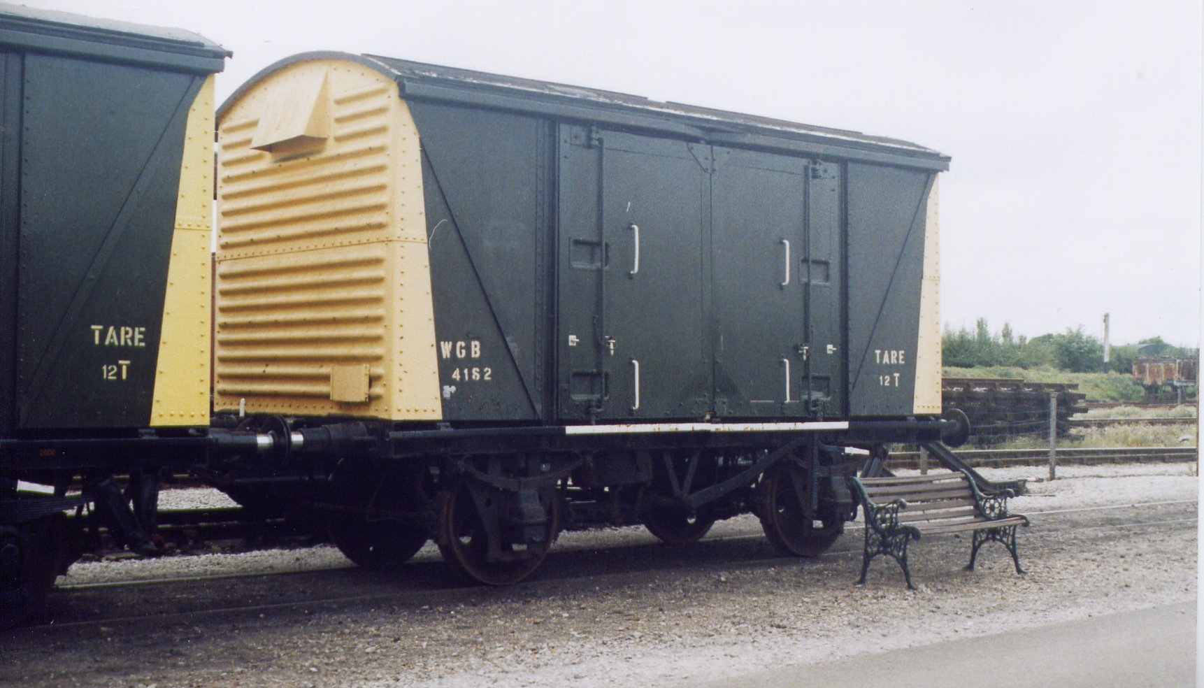 WGB4162L.jpg (100,664 bytes)