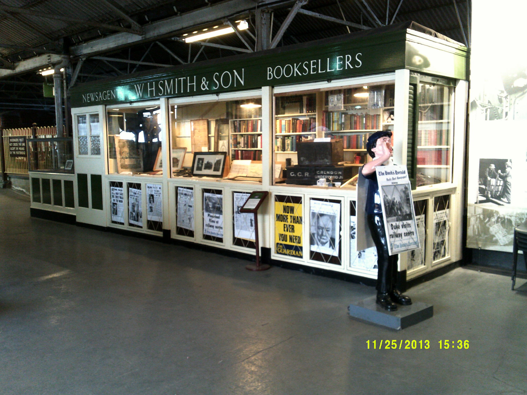 WHSmith01.jpg (515,140 bytes)