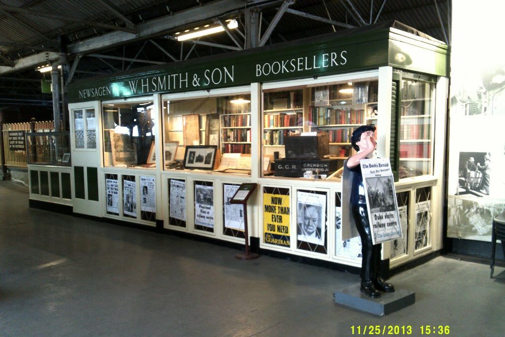 W H Smith Shop